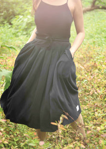 Comfort Pleated Skirt - Black